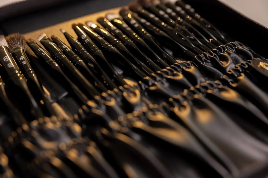 Natural Makeup Brushes – 25 Piece Set