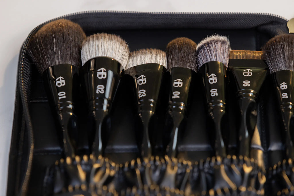 Natural Makeup Brushes – 25 Piece Set